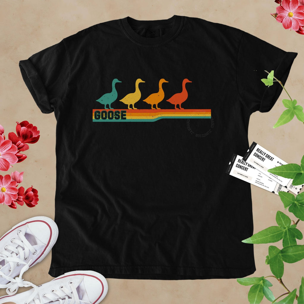 Retro Geese | Goose Inspired Shakedown Style T-Shirt