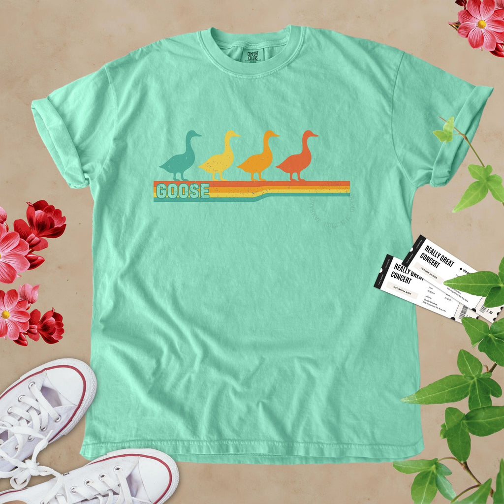 Retro Geese | Goose Inspired Shakedown Style T-Shirt