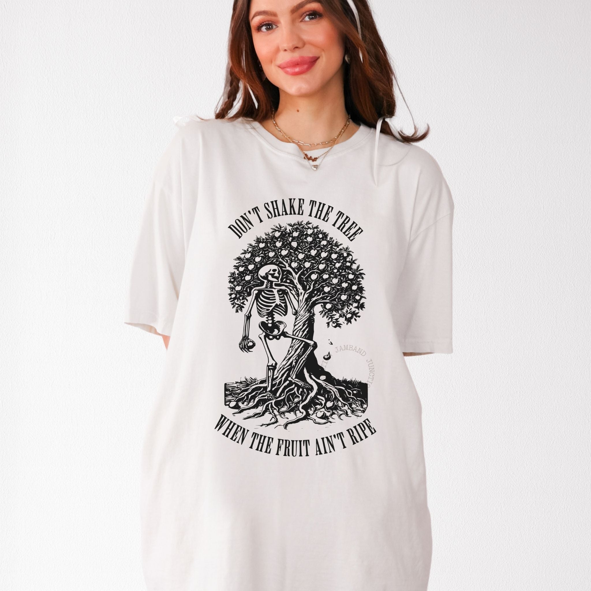 Loose Lucy tribute t-shirt with original lot style artwork on Comfort Colors 1717