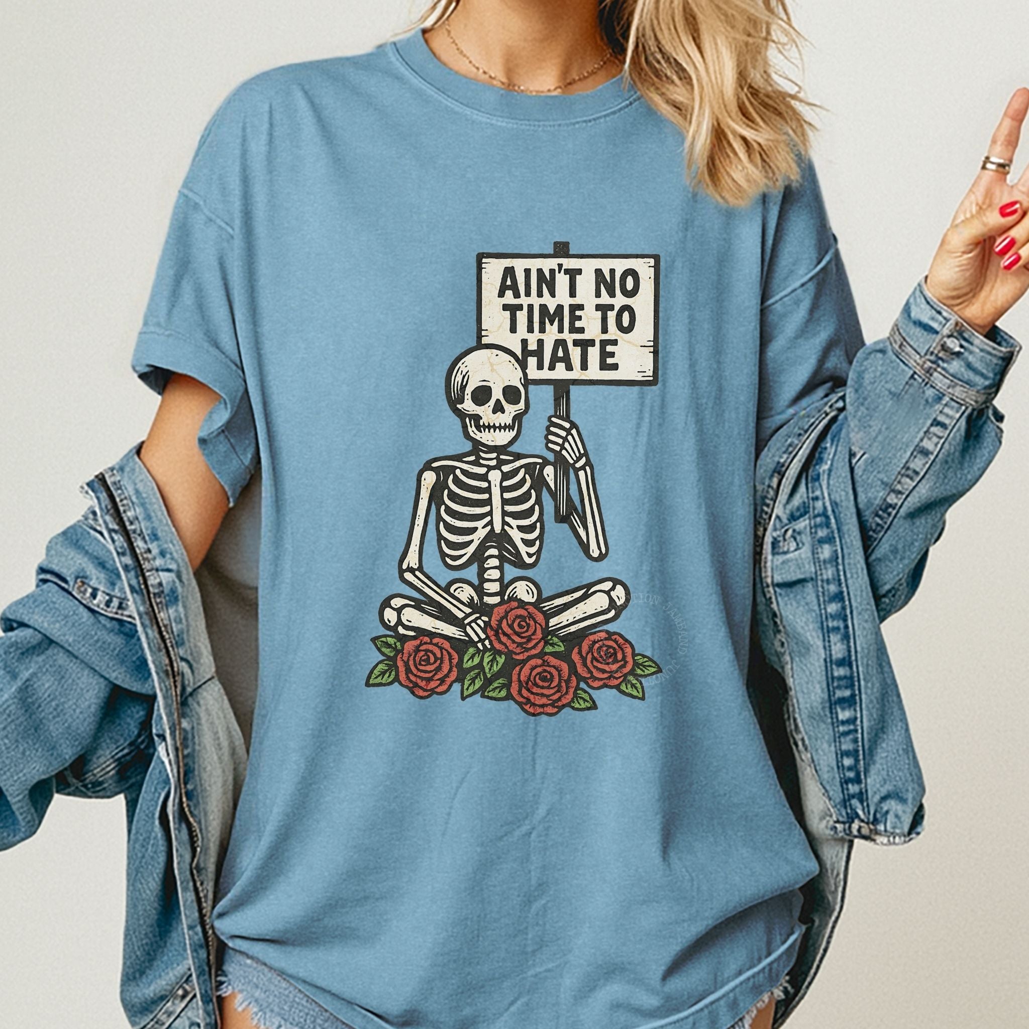 Ain’t No Time to Hate Grateful Dead design shirt with retro artwork