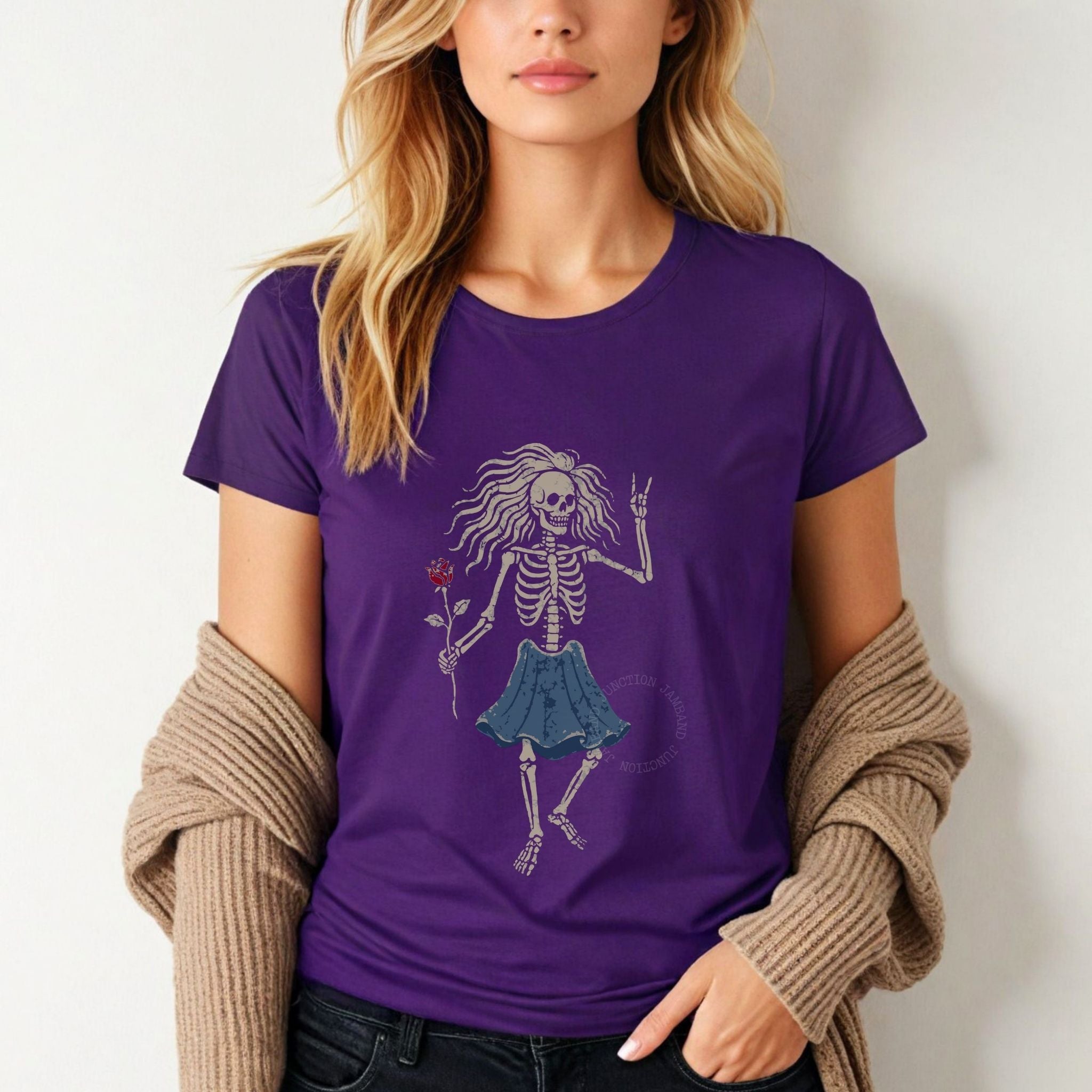 Shakedown lot style Rosebud artwork printed on a Gildan women’s softstyle semi-fitted tee.