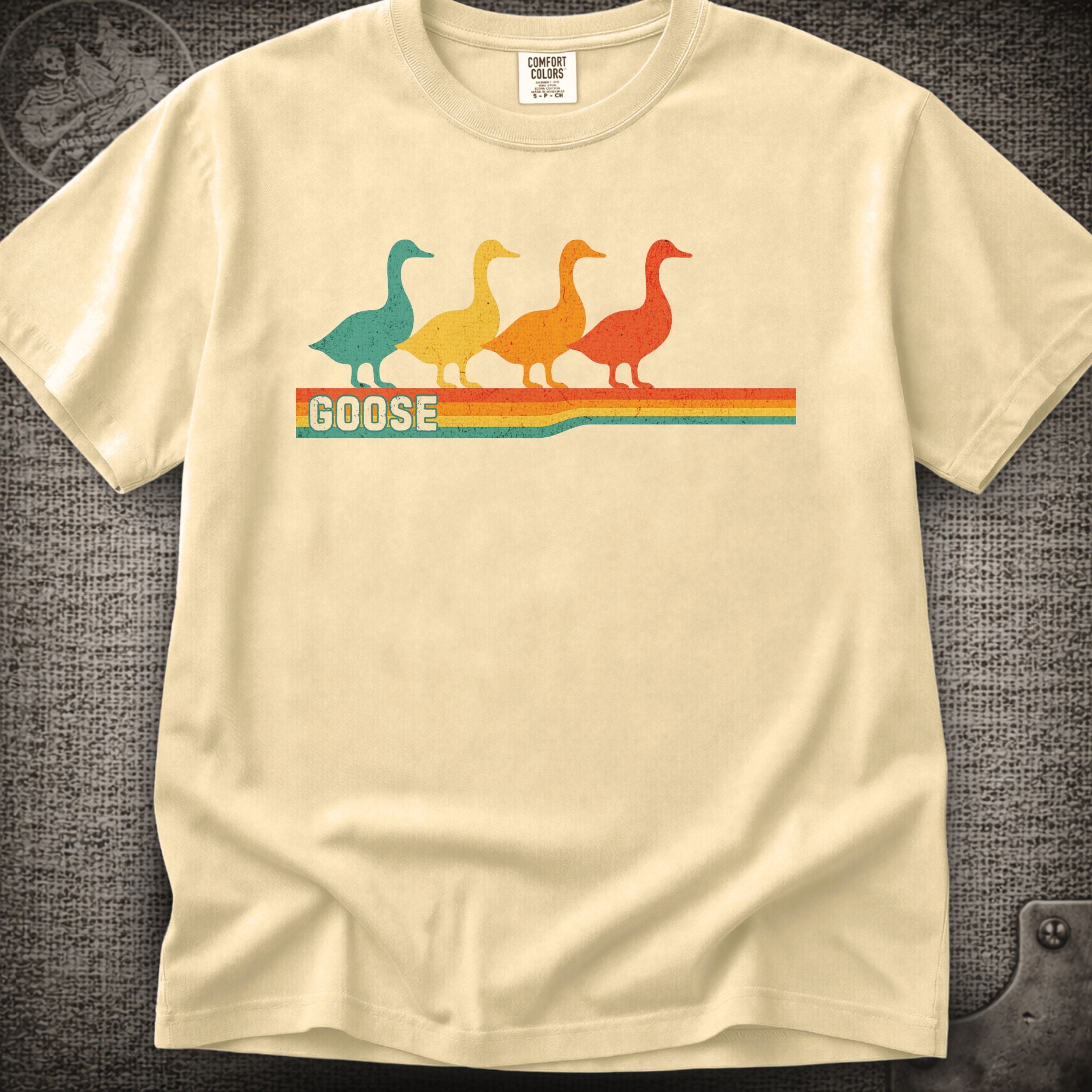Retro Geese | Goose Shakedown Lot Style T-Shirt