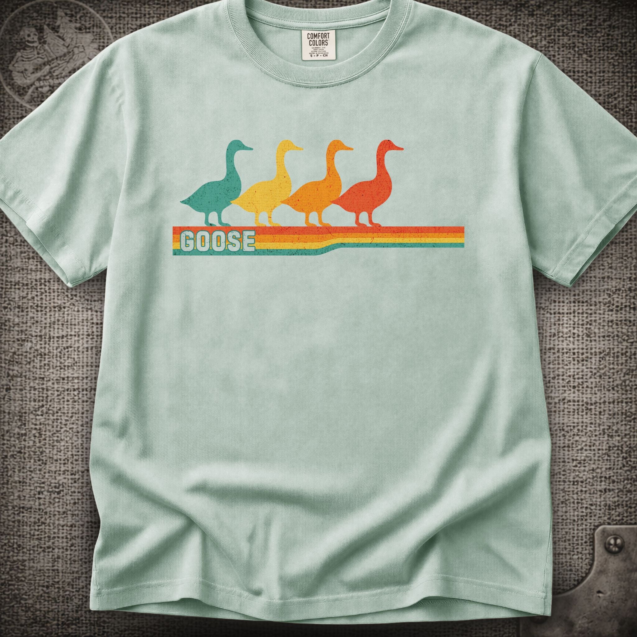 Retro Geese | Goose Shakedown Lot Style T-Shirt