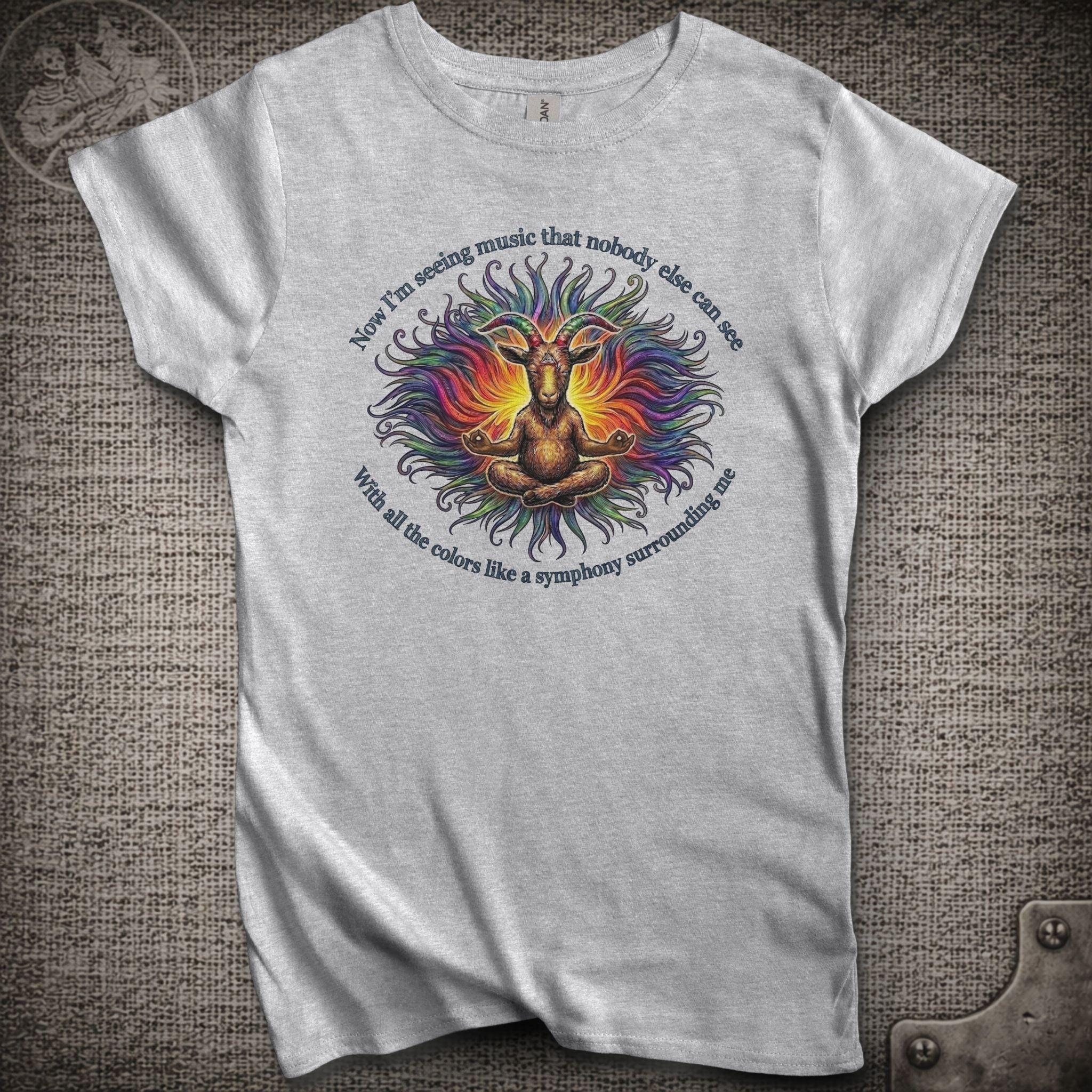 Heartbeat of America | Women's Cut Billy Strings Shakedown Lot T-Shirt