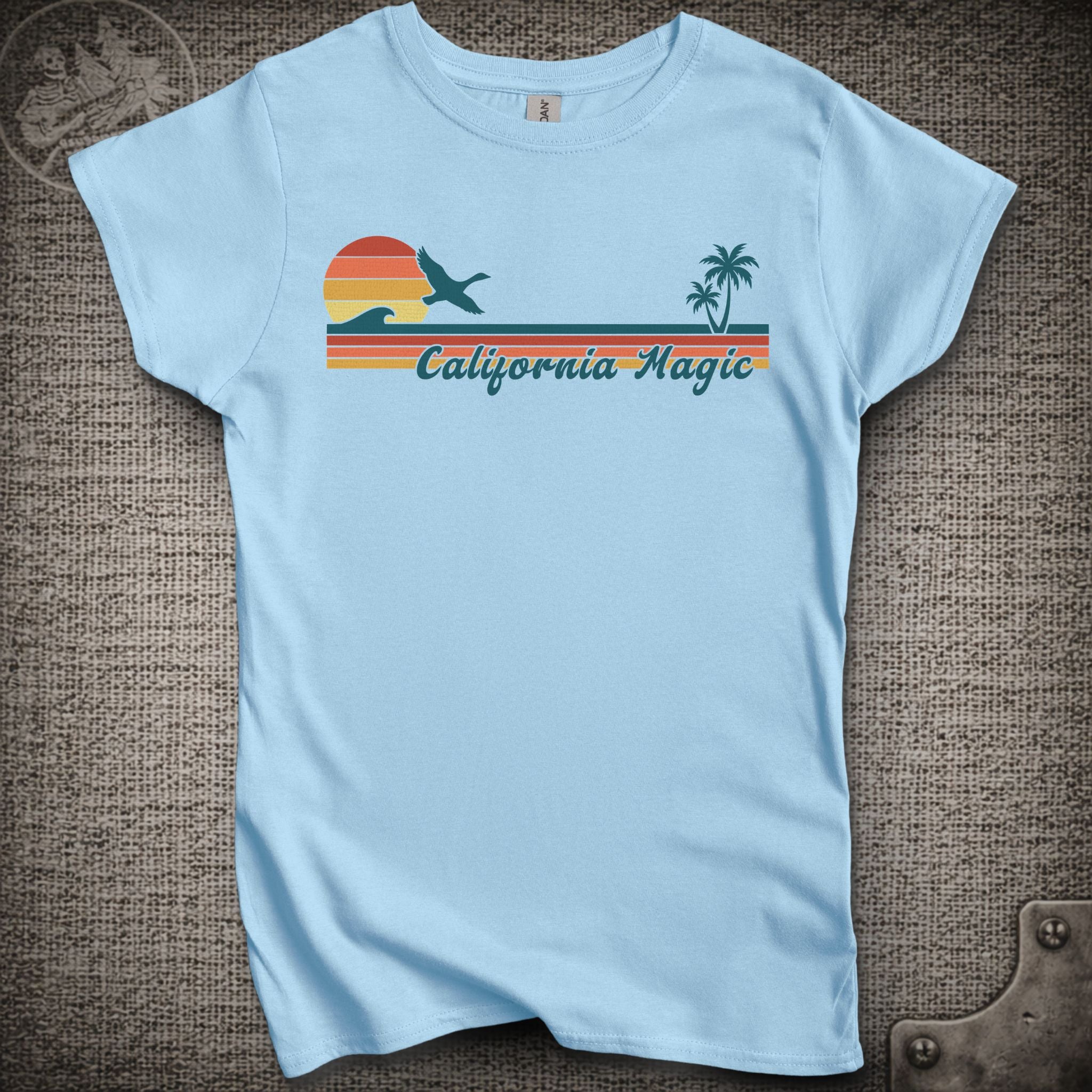 California Magic | Women's Cut Goose Shakedown Lot T-Shirt