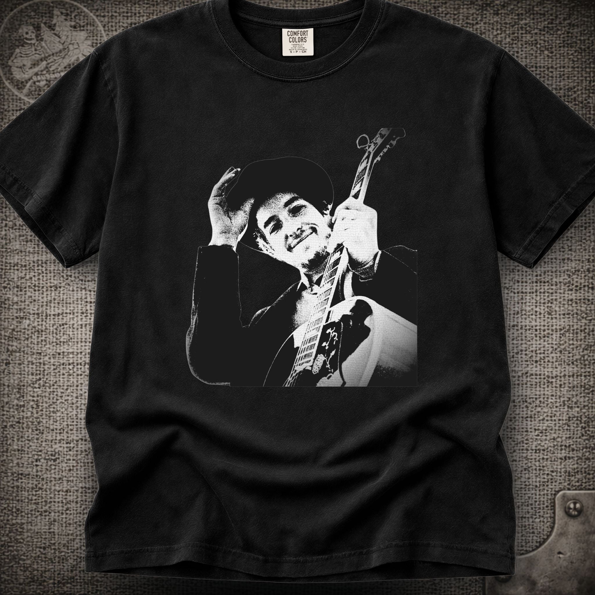 Bob Dylan | Outlaw Poet Shakedown Lot Style T-Shirt
