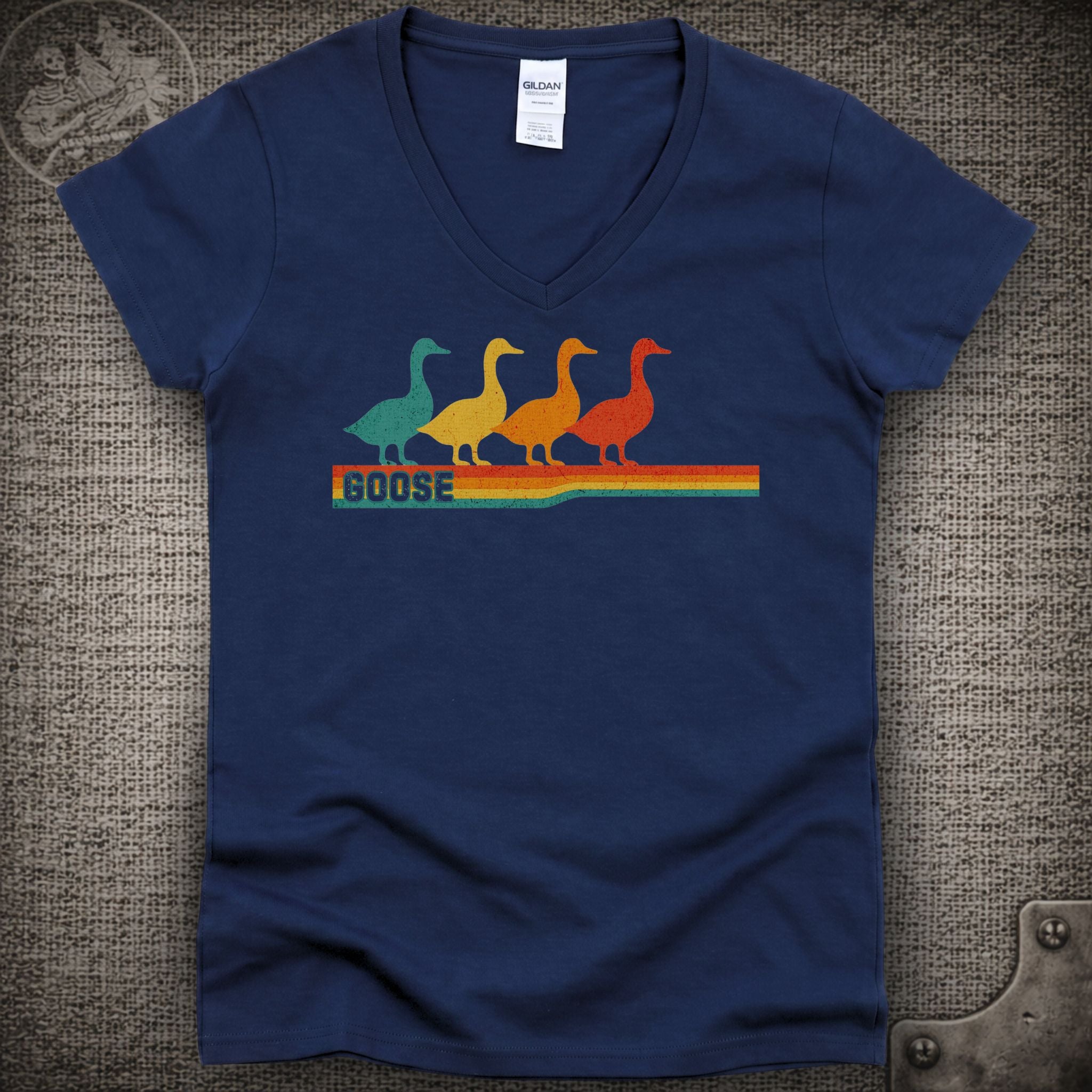 Retro Geese | Goose Shakedown Lot Style Ladies V-Neck Tee