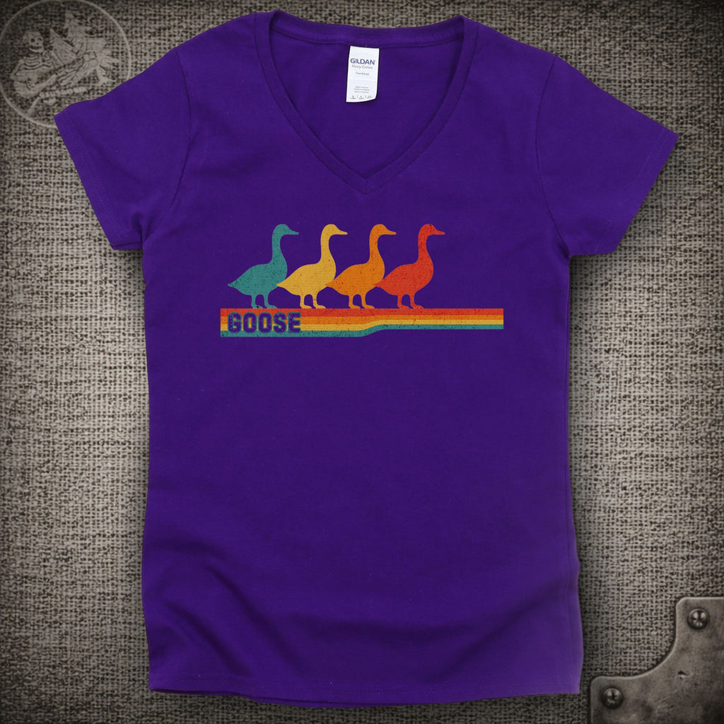 Retro Geese | Goose Shakedown Lot Style Ladies V-Neck Tee